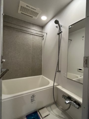 バス・シャワールーム　別部屋写真参照