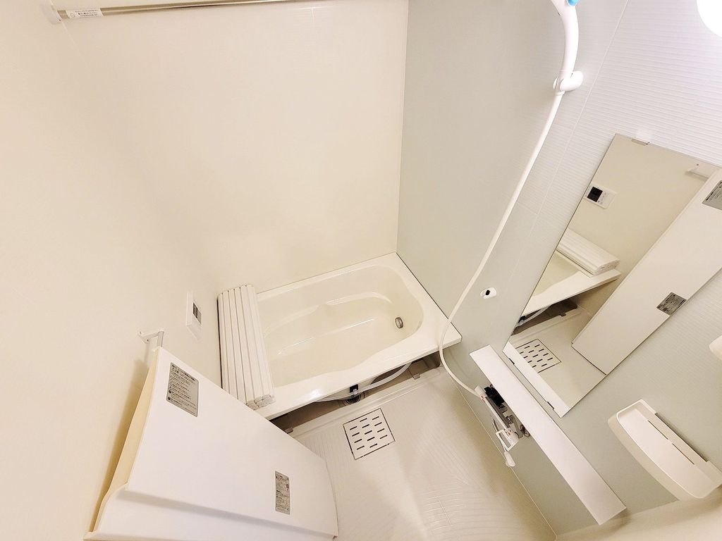 バス・シャワールーム　バス