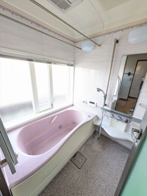 バス・シャワールーム