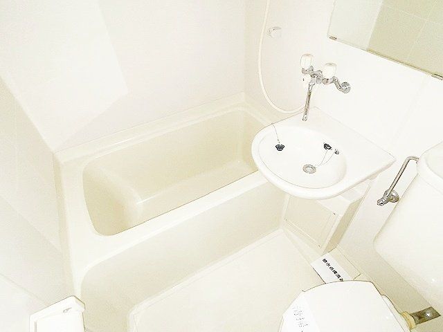 バス・シャワールーム　バス