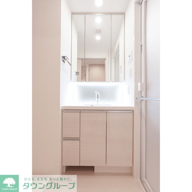 洗面設備　お部屋探しは株式会社　タウンハウジング　までお気軽にお問合…