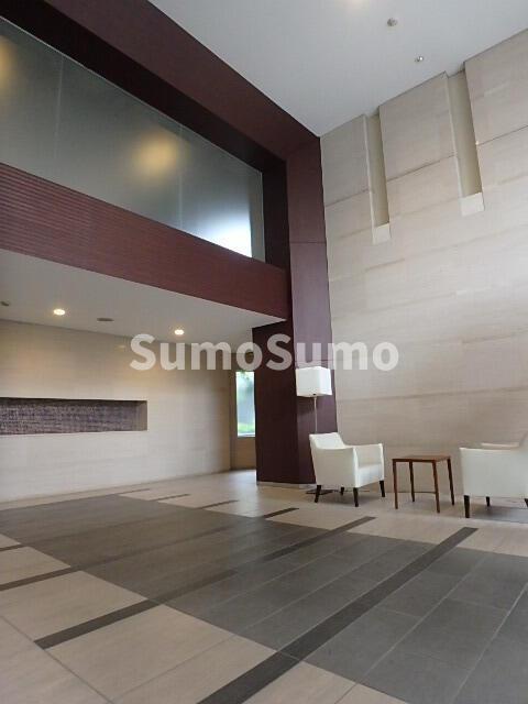 ロビー　ゆとりのあるロビーです