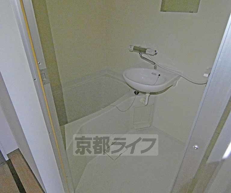 バス・シャワールーム　お風呂です・