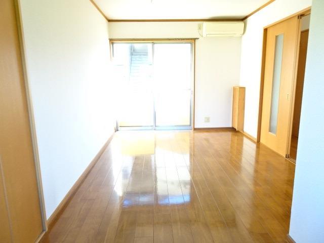 居室・リビング　洋室