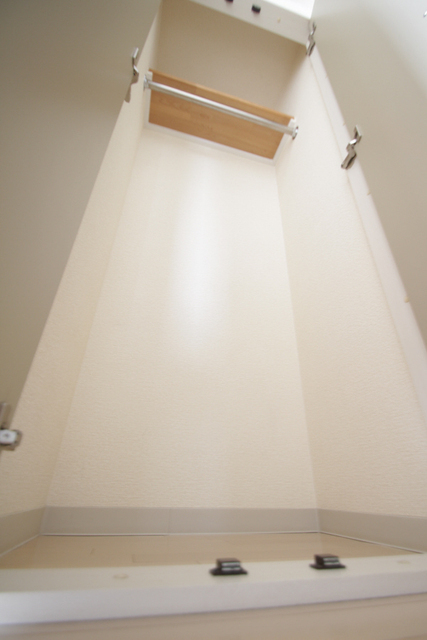 収納　お洋服をかけて並べられます