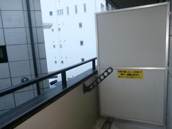 バルコニー　※別部屋の写真です