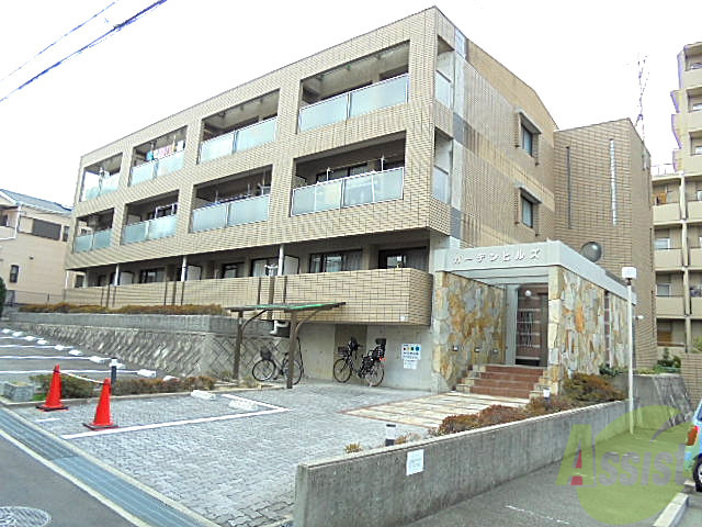 建物外観　豊中市永楽荘「ガーデンヒルズ」