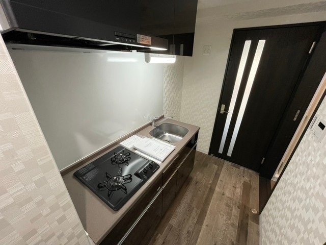 キッチン　同物件他部屋の写真