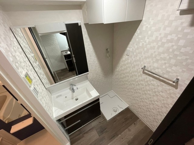 洗面設備　同物件他部屋の写真