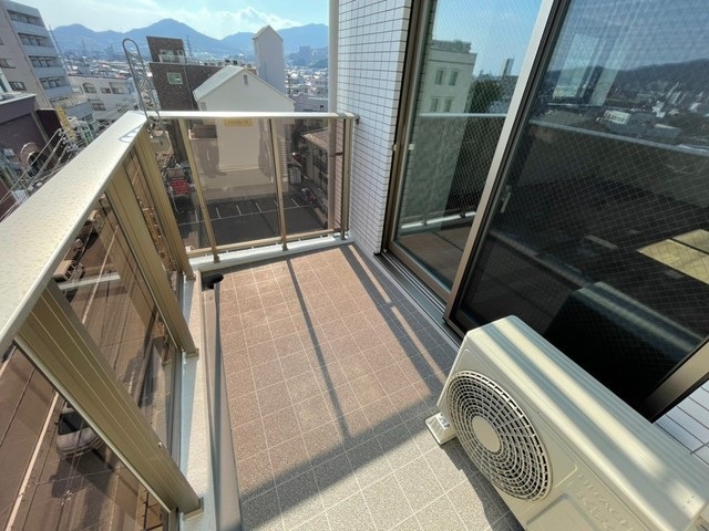 バルコニー　同物件他部屋の写真