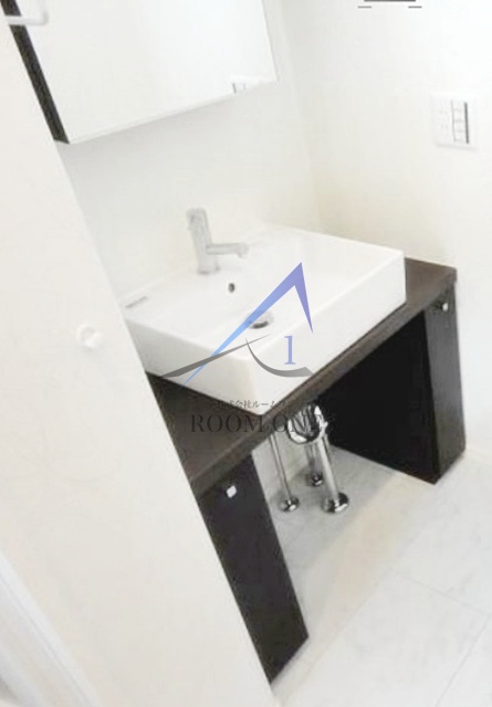 洗面設備　洗面台です。