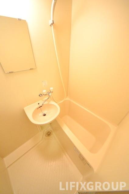 バス・シャワールーム　風呂