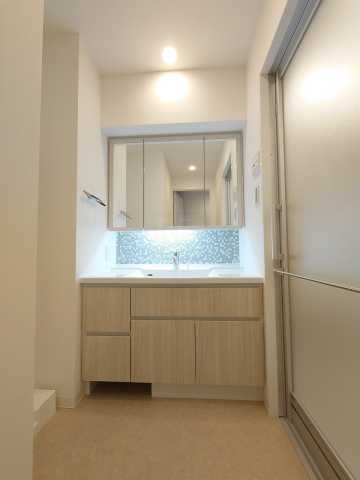 洗面設備　LIGHT TERRACE新宿御苑