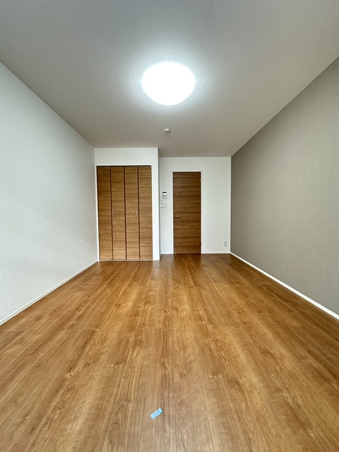 居室・リビング　別部屋参考写真です