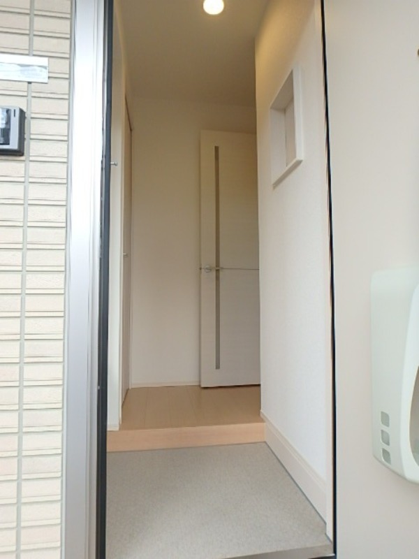 玄関　図面と現状に相違がある場合には現状を優先