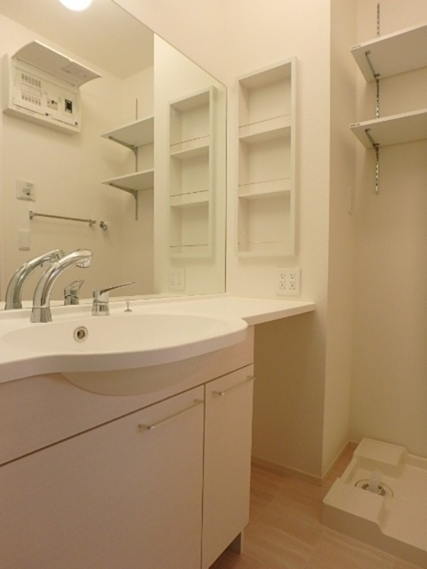 洗面設備　図面と現状に相違がある場合には現状を優先