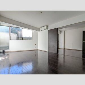 居室・リビング　※別部屋参考写真