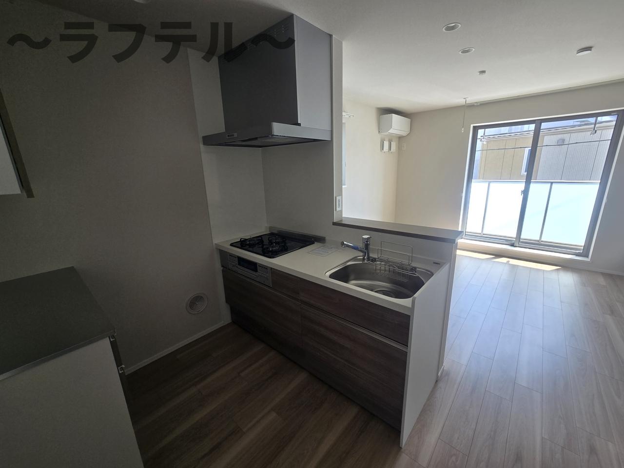 キッチン　別部屋イメージ写真