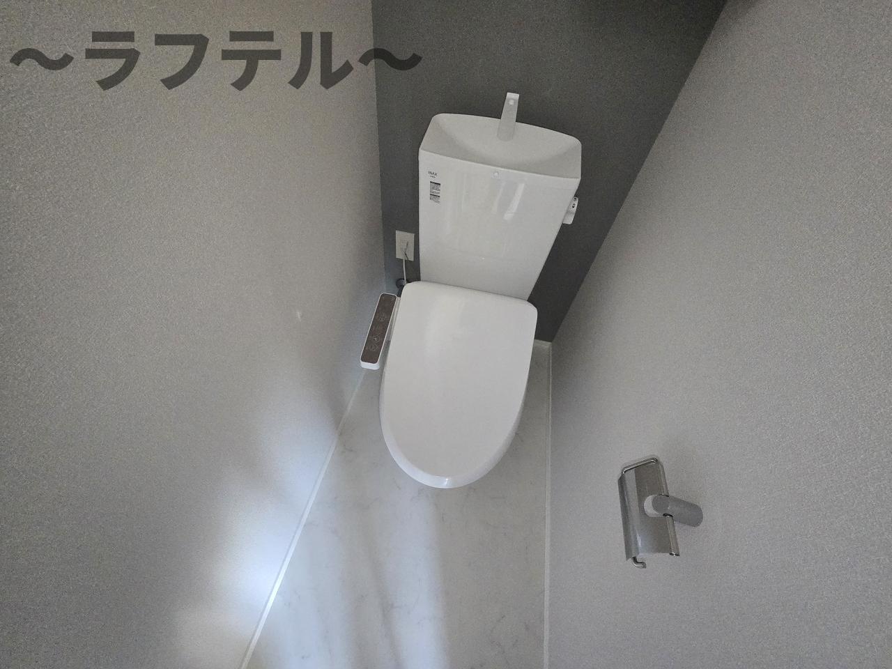 トイレ　別部屋イメージ写真