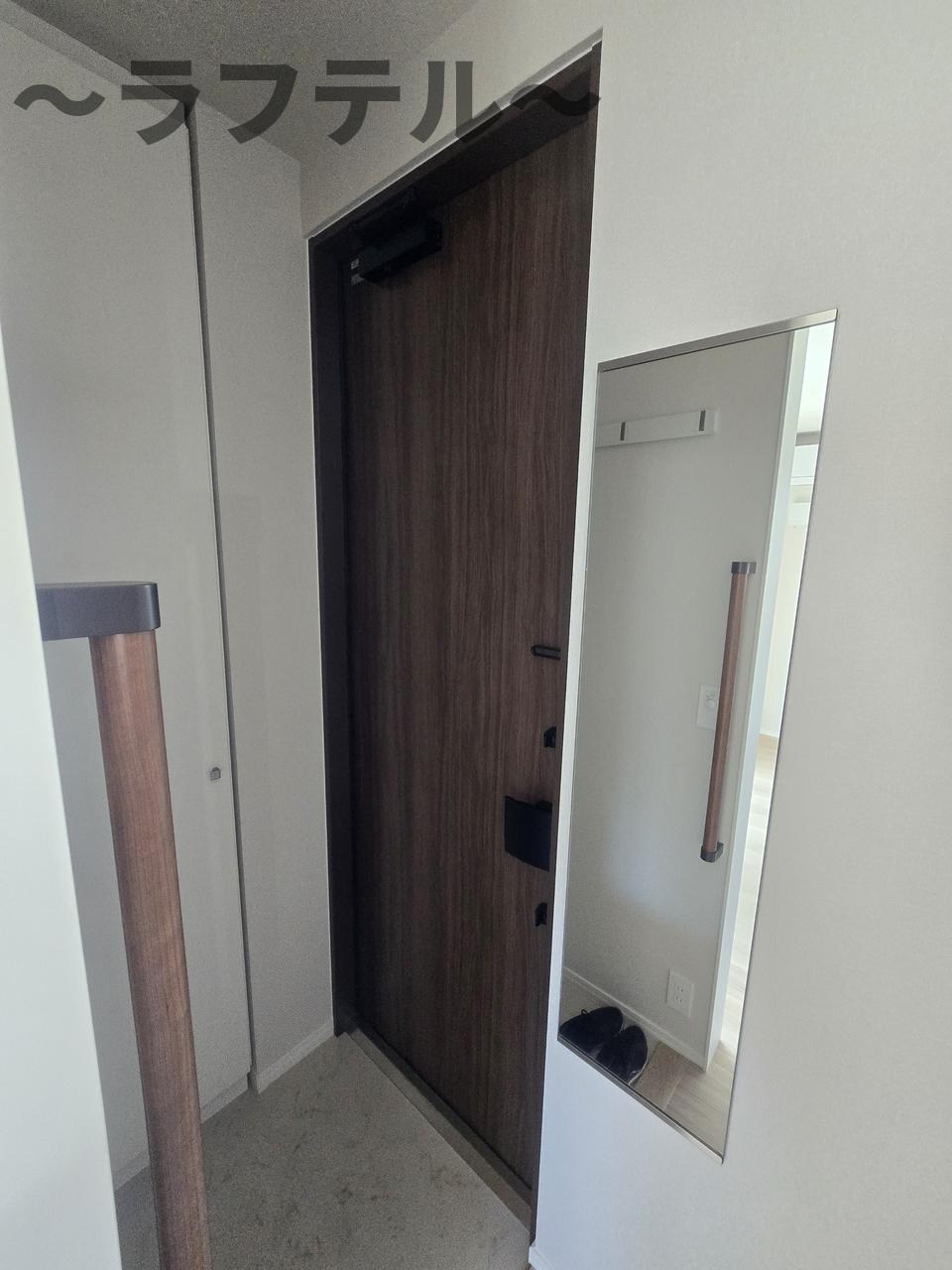 玄関　別部屋イメージ写真