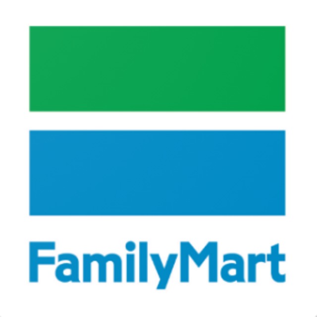 コンビニ　ファミリーマート富士見台店（コンビニ）まで1457m