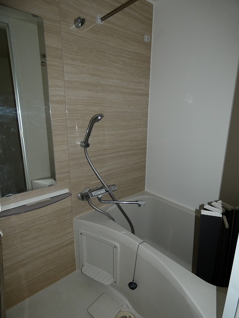 バス・シャワールーム　バス※別部屋参考写真