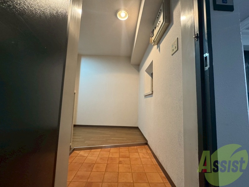 玄関　玄関の様子です。明るい印象ですね。気分もあがりそう。