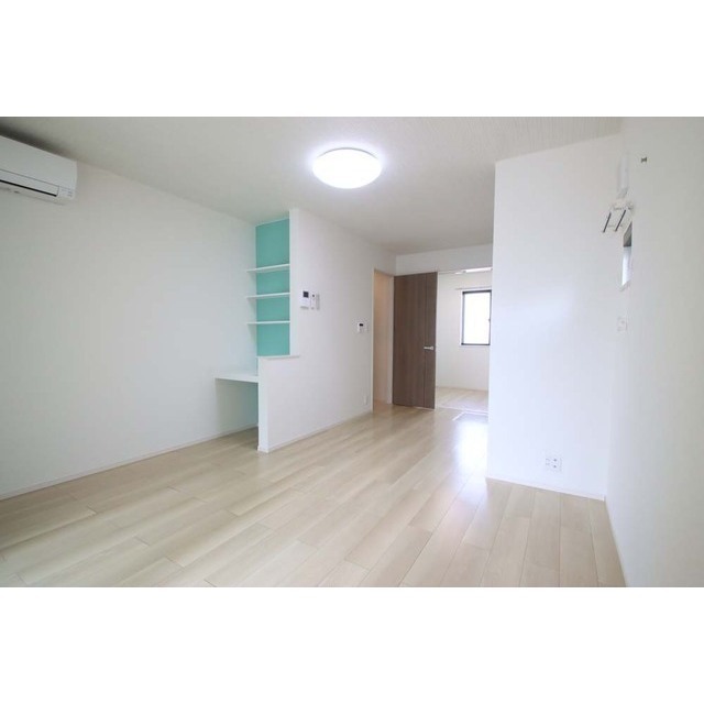 居室・リビング　※写真は全て１０３