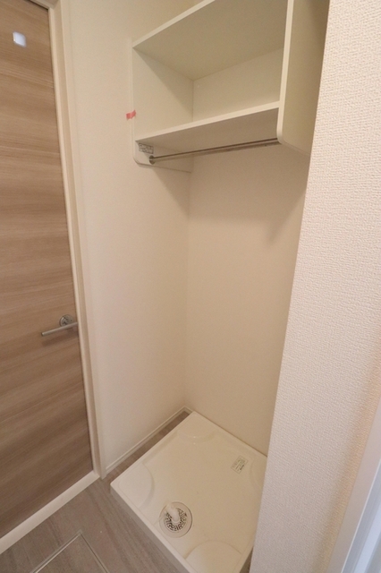 洗面設備　洗濯機置き場