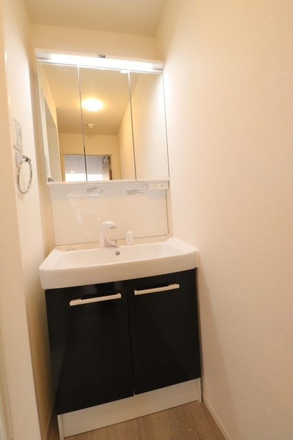 洗面設備　洗髪洗面化粧台