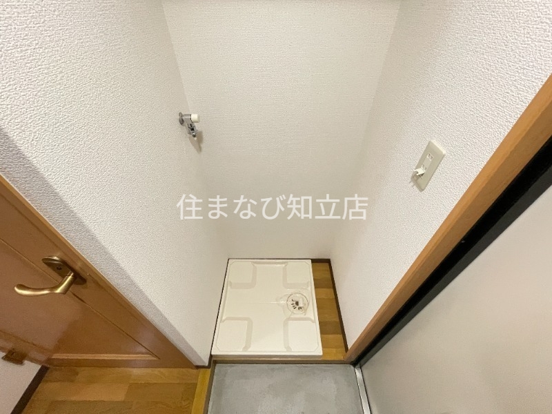 玄関　同型別部屋写真