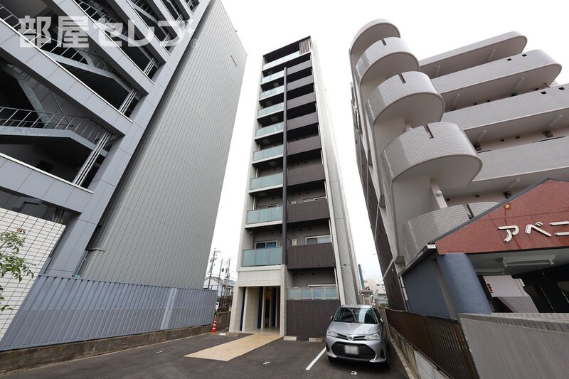 建物外観　デザイナーズ仕様の外観です。