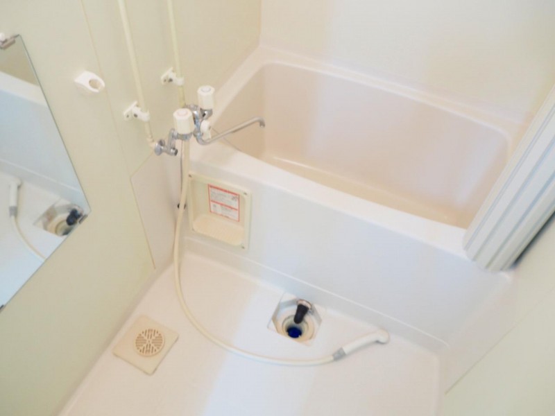 バス・シャワールーム　浴室