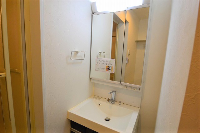 洗面設備　※写真はモデルルームです