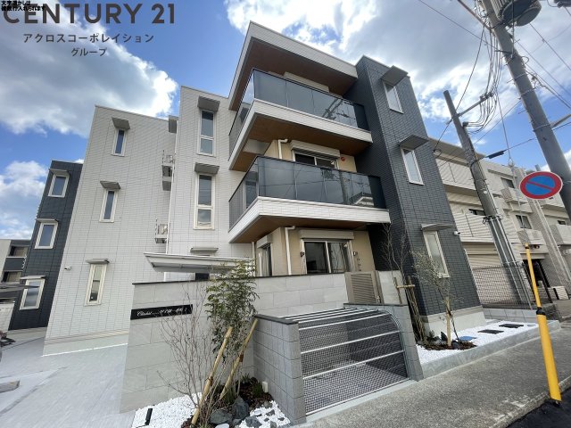 建物外観　オートロック・防犯カメラ付きでセキュリティ安心！