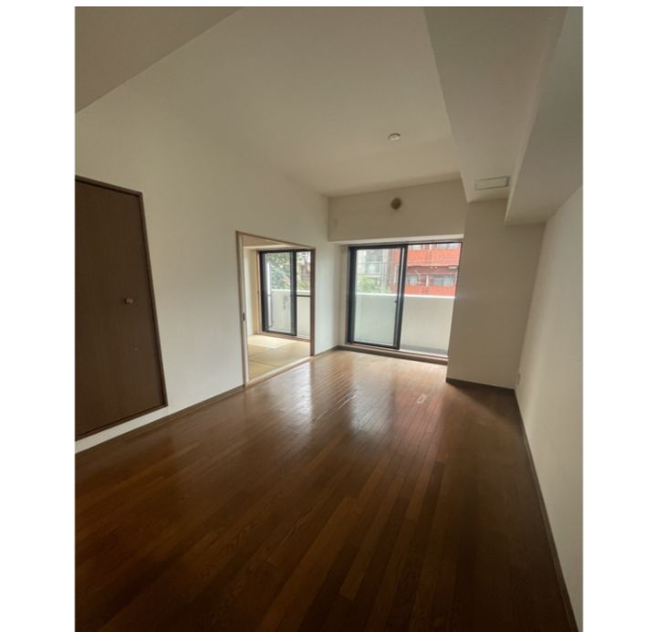 居室・リビング　ゆったりとした居間です