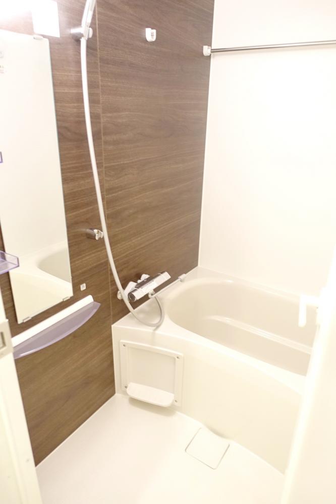 バス・シャワールーム　同シリーズ参考写真