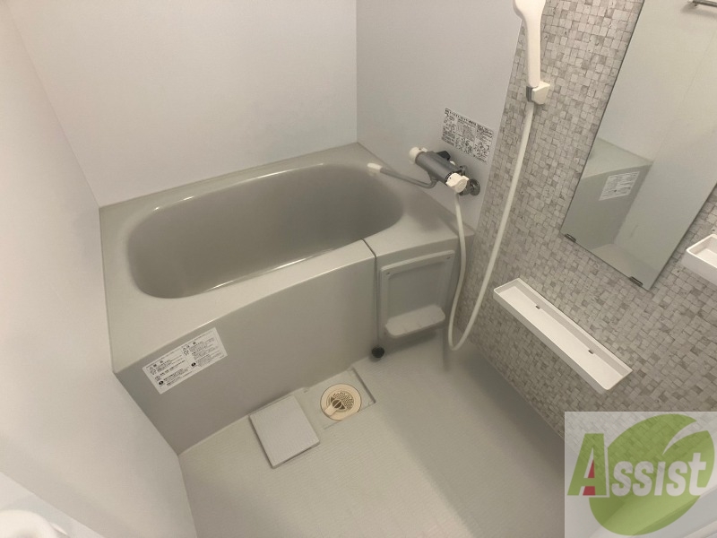 バス・シャワールーム　お風呂です。ゆっくりお風呂につかるのも体に良いですね～