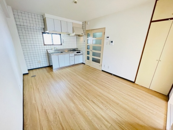 居室・リビング　別号室の写真です。