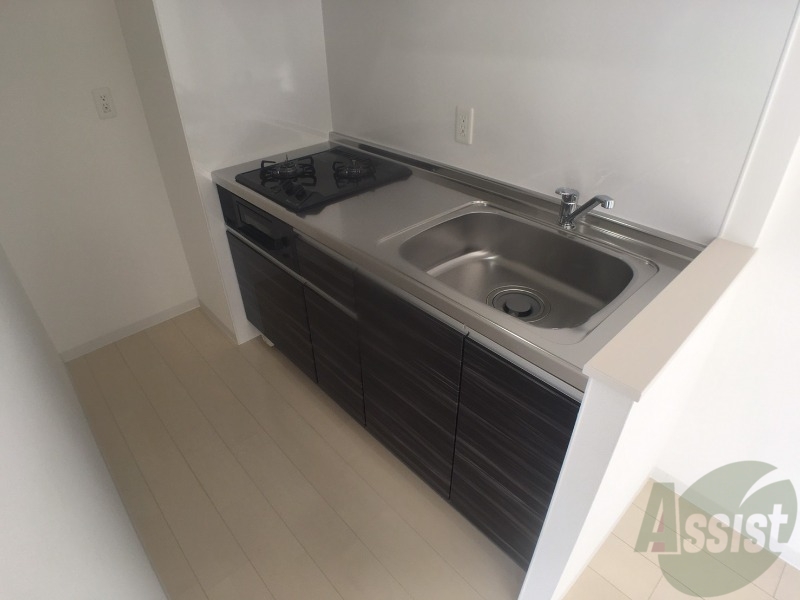 キッチン　２口システムキッチンですのですぐにお料理に使えます！