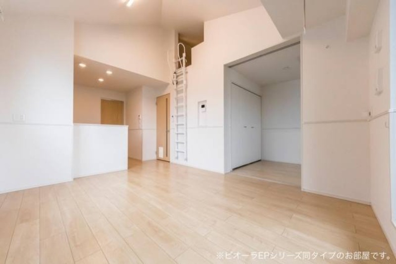 居室・リビング　図面と現状に相違がある場合には現状を優先