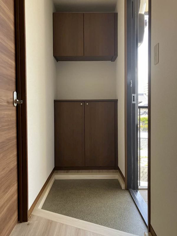 玄関　筑紫野市の賃貸ならトーマスリビング原田店へ