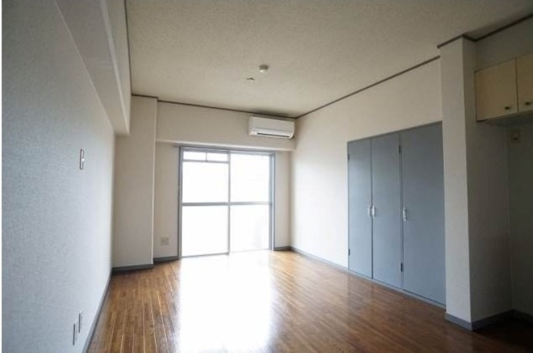 居室・リビング　別号室