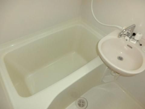 バス・シャワールーム　バス