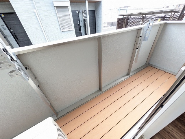 バルコニー　南側バルコニー