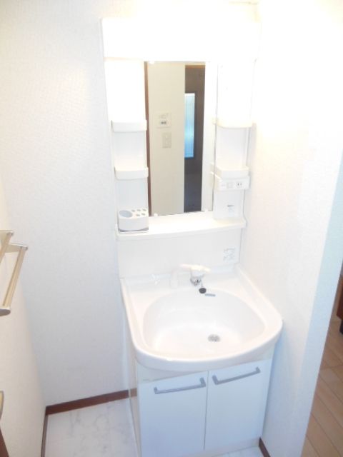 洗面設備　★お部屋探しはタウンハウジング高幡不動店まで★