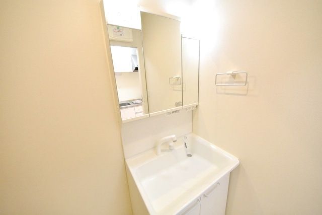 洗面設備　★★反転タイプ参考画像★★