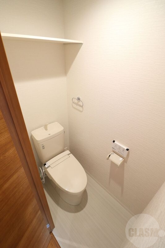 トイレ　温水洗浄便座