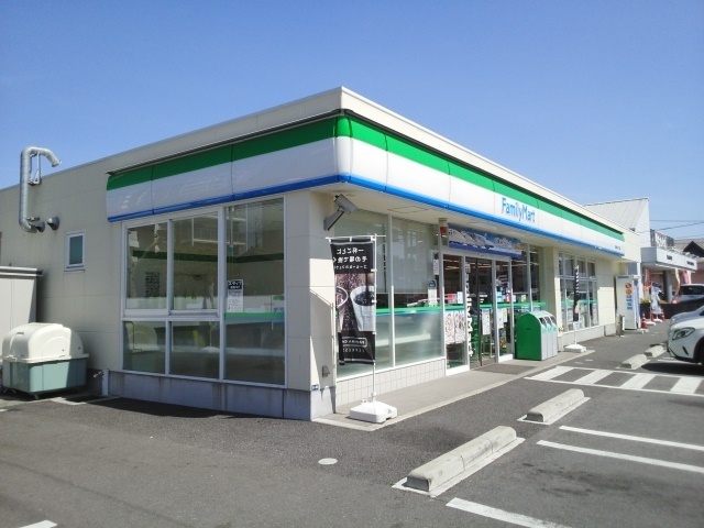 コンビニ　ファミリーマート帯山６丁目店（コンビニ）まで180m