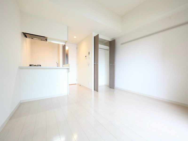 その他部屋・スペース　洋室9.5帖　クローゼット付（収納充実してます）